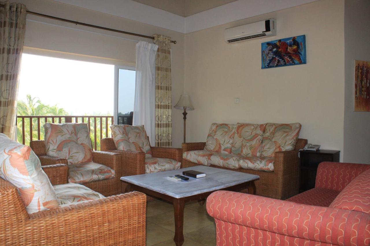 Bojo Beach Resort Botianaw Ngoại thất bức ảnh