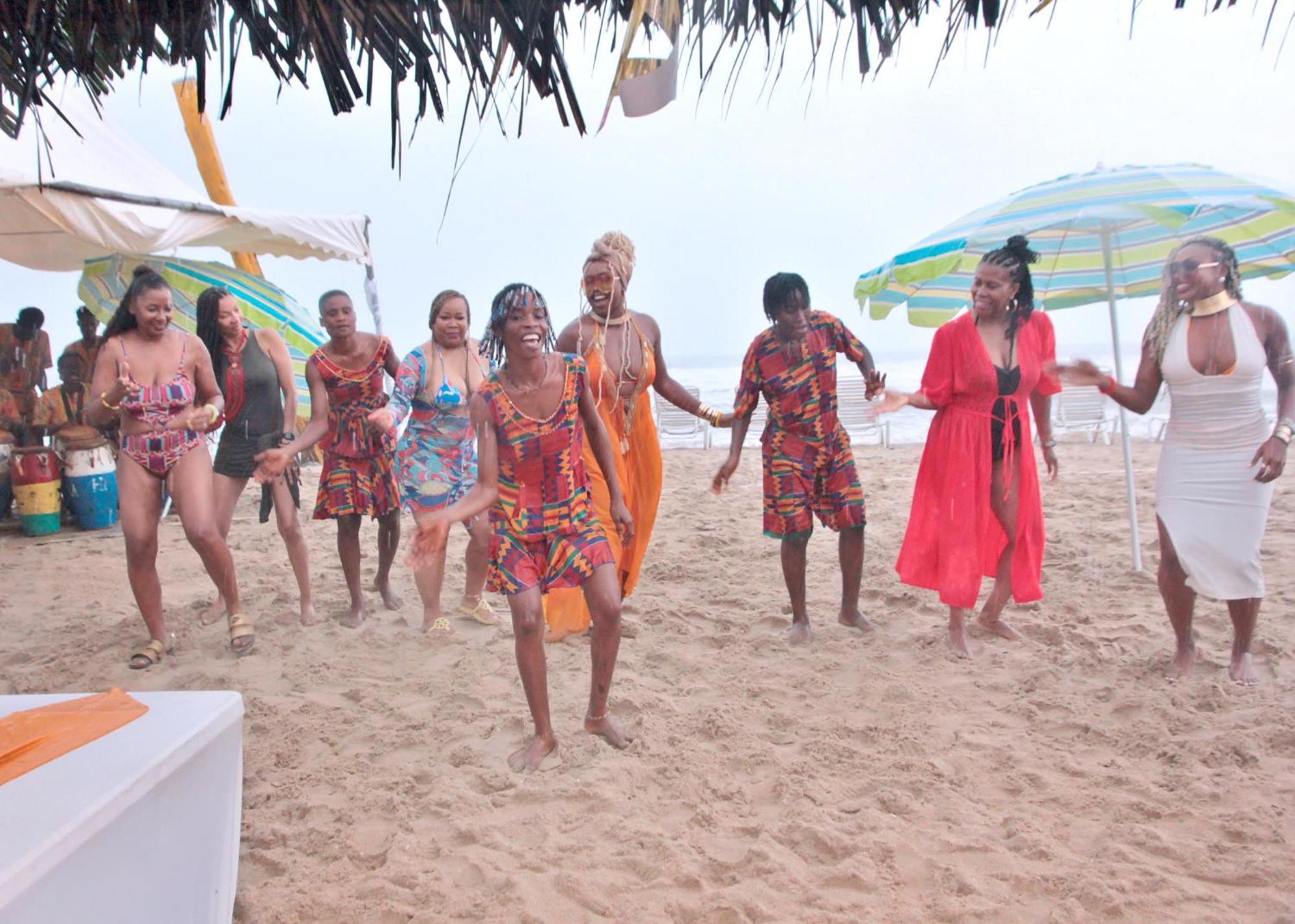 Bojo Beach Resort Botianaw Ngoại thất bức ảnh